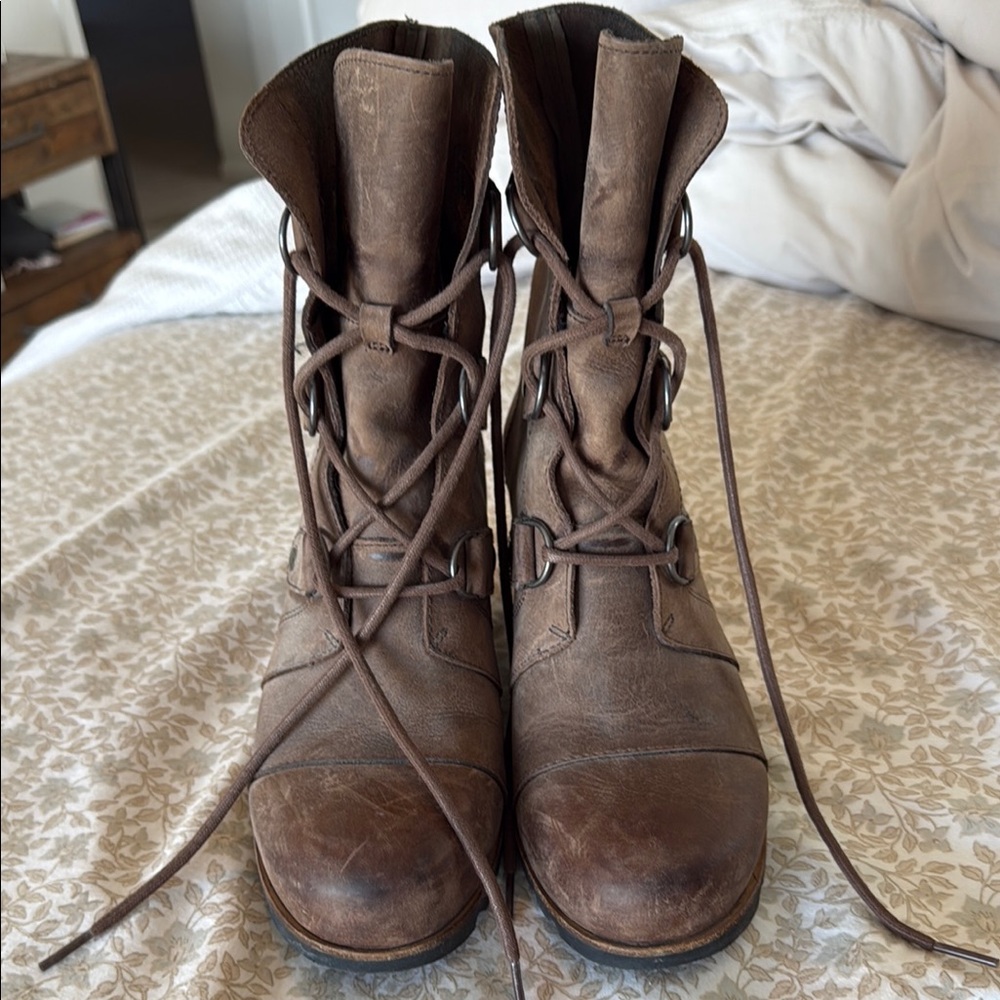 Sorel Joan of Arctic Brown Leather Wedge Boot
